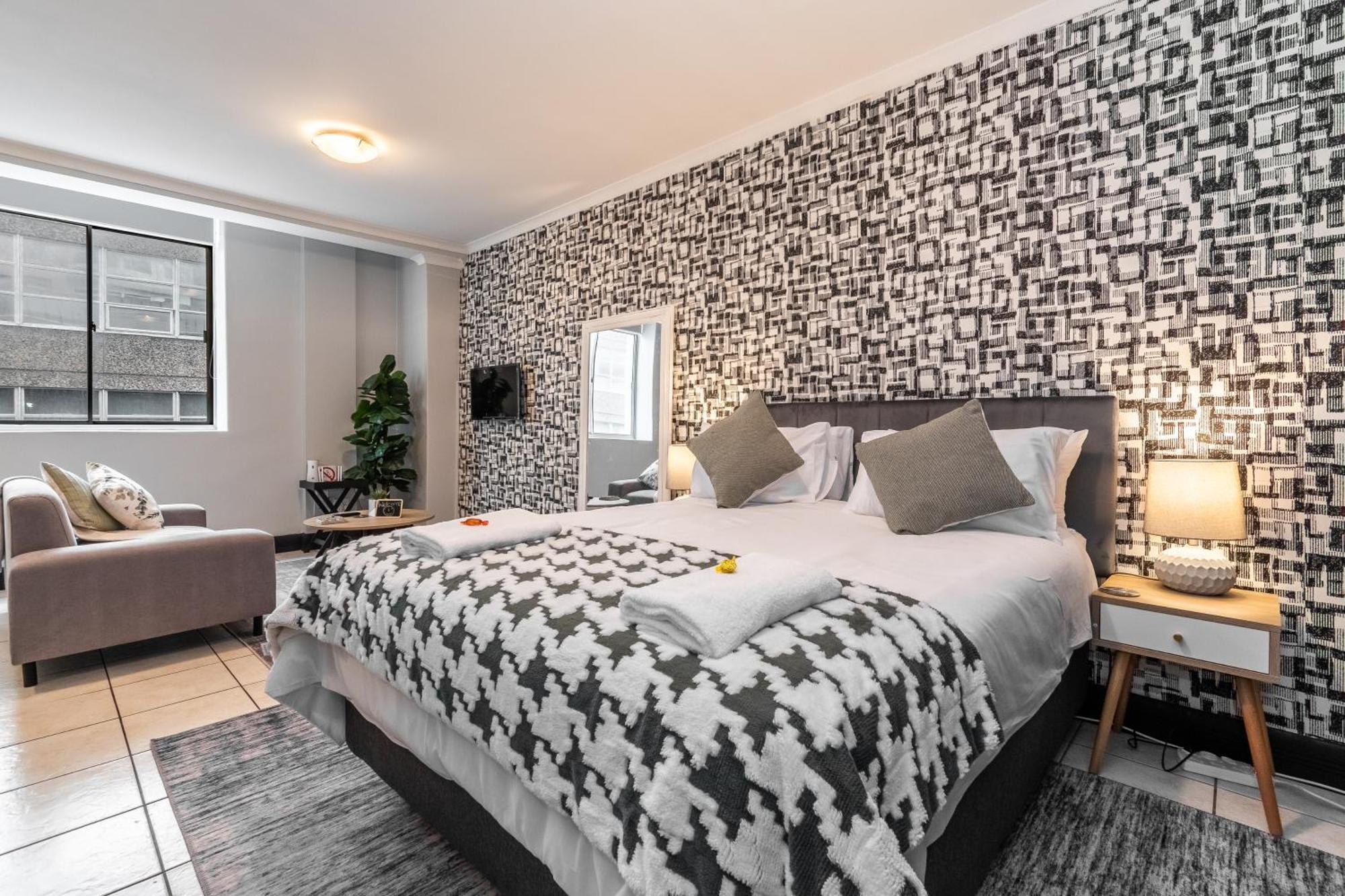 Apartament The Square 135- Studio With Free Parking, Pool & Gym Access Kapsztad Zewnętrze zdjęcie