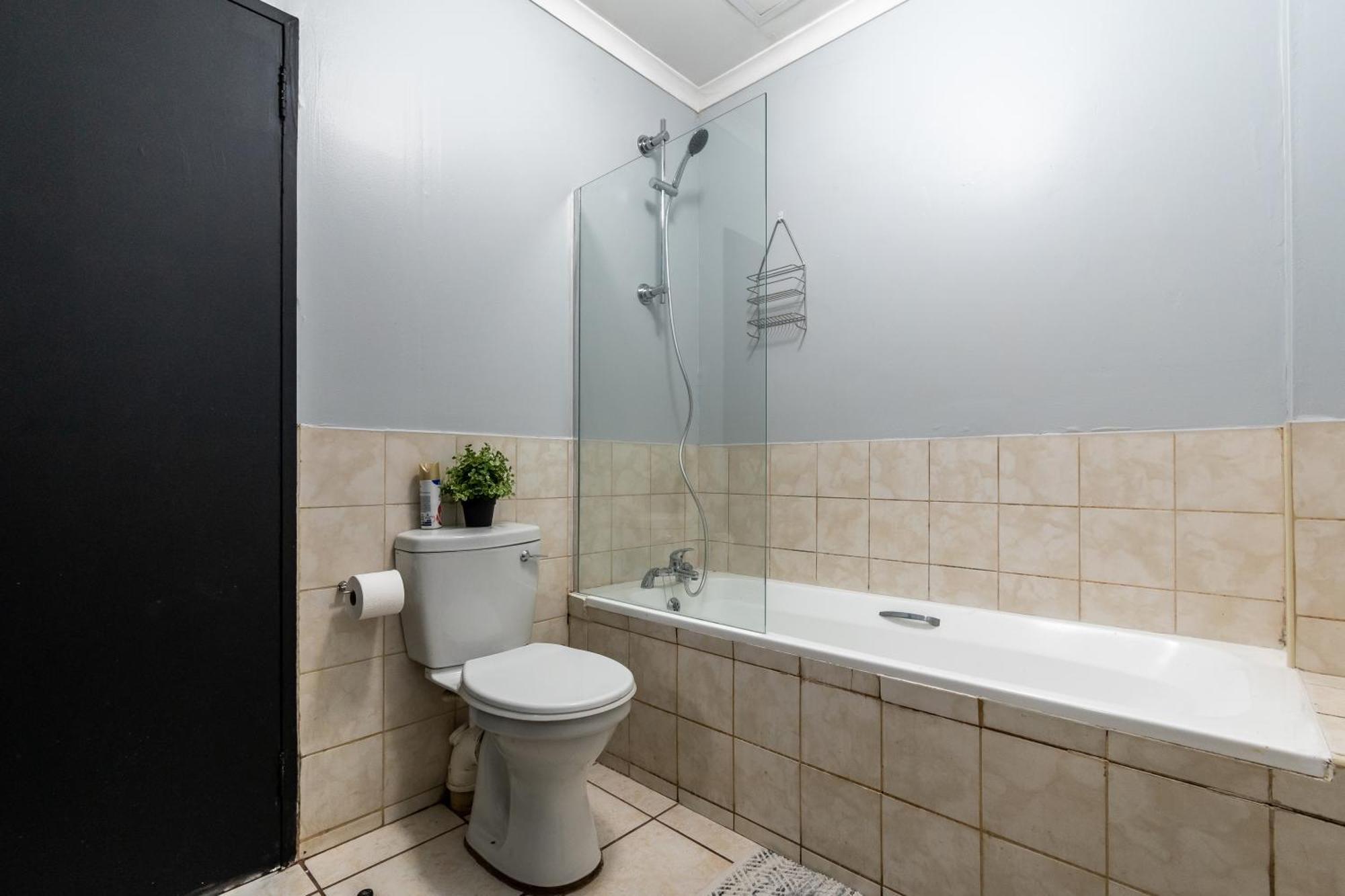 Apartament The Square 135- Studio With Free Parking, Pool & Gym Access Kapsztad Zewnętrze zdjęcie